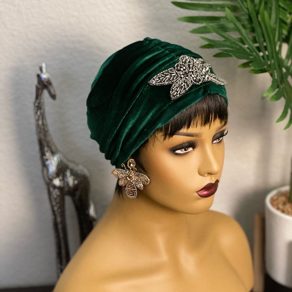 BESTSELLER!!! DARK GREEN VELVET BEADED TURBAN